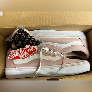 SOLD NEW w/ Box VANS